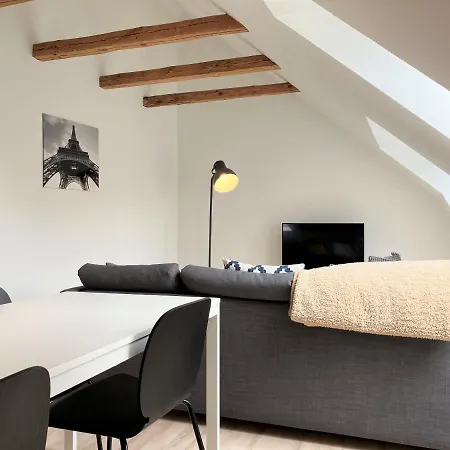 One Bedroom In Esbjerg, Smedegade 19 * 埃斯比约